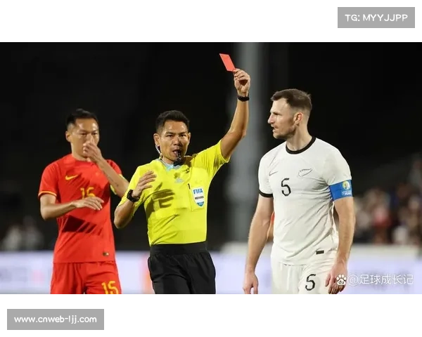 英超裁判奥利弗未中断比赛决定符合规则 VAR未介入引发热议