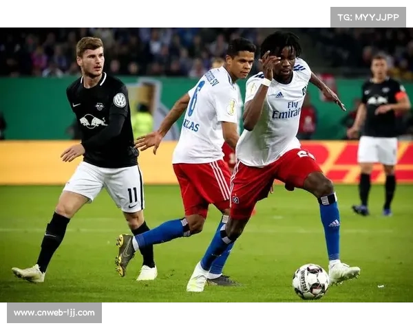 葡超第18轮:阿马多拉2-2埃斯托里,主场平局延续不败纪录 葡超第18轮:阿马多拉2-2埃斯托里,主场平局延续不败纪录